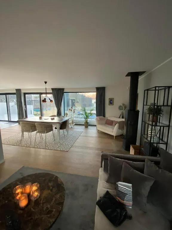 Villa Kullavik Gothenburg 0*,